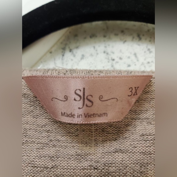 SJS Pink Long sleeve, Swoop Neck, Warm and Soft Material - Picture 3 of 4